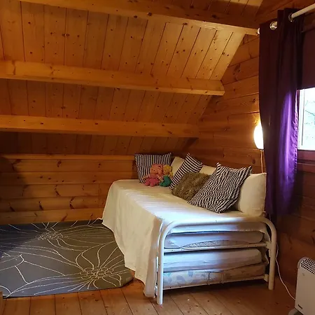 Chalet Belle Vue With Sauna 펜션