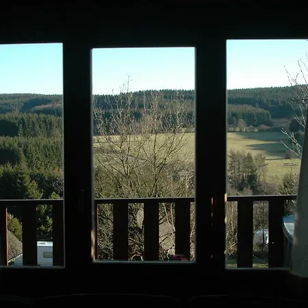 Chalet Belle Vue With Sauna 度假居 *
