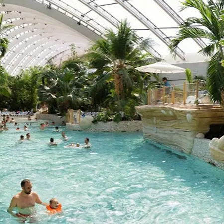 Chalet Belle Vue With Sauna 펜션